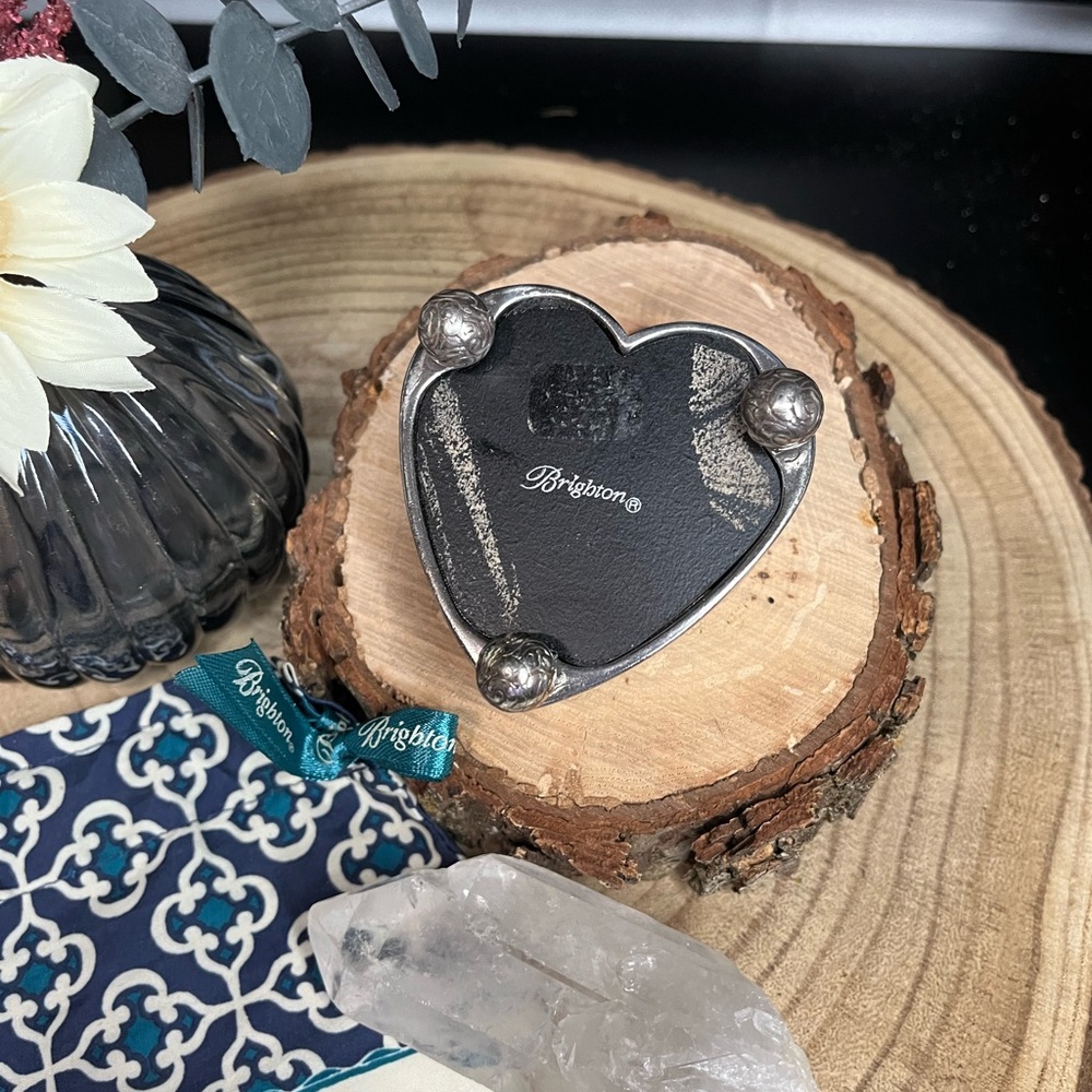 Brighton Silver Heart Design Candle / Pen Holder - Picture 3 of 7